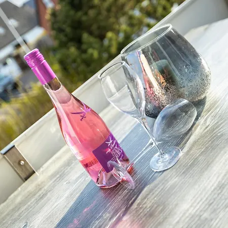 Apartment Us Straen 2 *